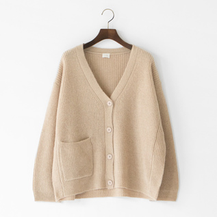 ロイヤルアルパカ Vネックニットカーディガン／C.T.plage（シーティー