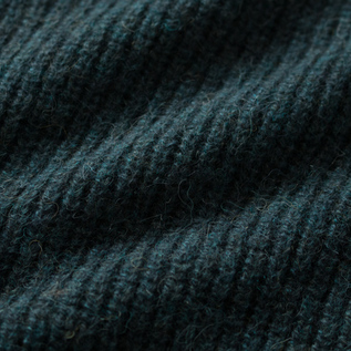 しっとりと滑らかで柔らかい肌触り(BLUE) しっとりと滑らかで柔らかい肌触り(BLUE)