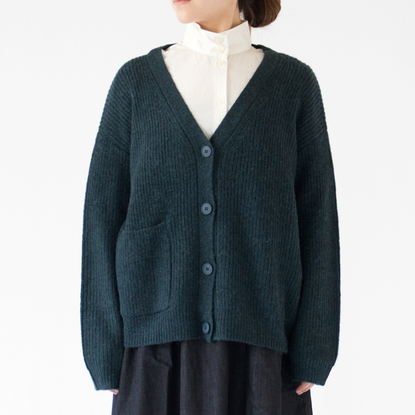 身長：162cm(BLUE)