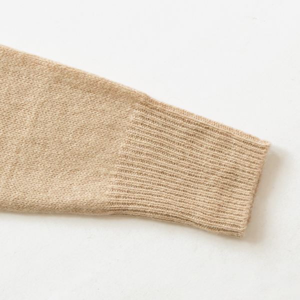 アルパカ100%のエアリーな着心地(BEIGE) アルパカ100%のエアリーな着心地(BEIGE)