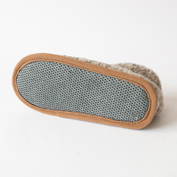 滑り止め付きで安心です(メランジュ 男性向け)