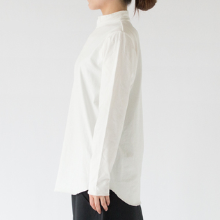 モックネック(L)、身長162cm モックネック(L)、身長162cm