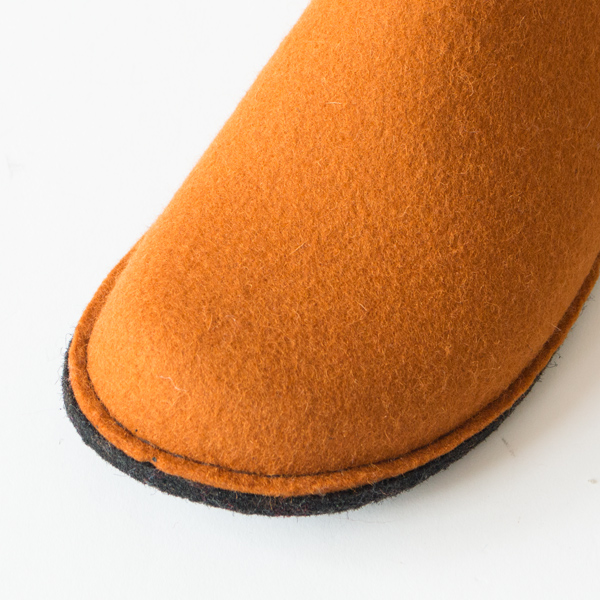 通気性・吸水性にすぐれたウール 通気性・吸水性にすぐれたウール