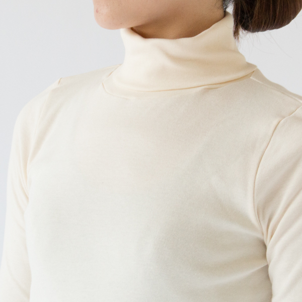 くしゅくしゅとさせたり折ったり(生成)