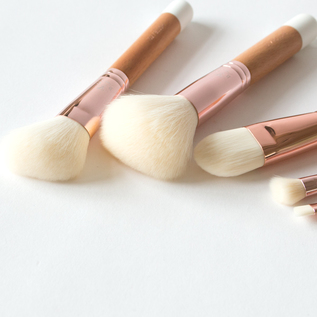 メイクブラシセット／BACHCA（バシュカ）｜愛着を持ってずっと使いたい