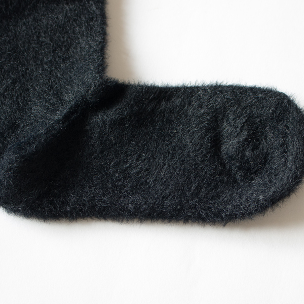 楽な履き心地を実現するL字型(ブラック) 楽な履き心地を実現するL字型(ブラック)