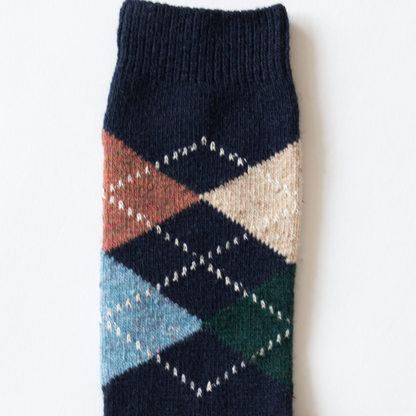 ラインにはさりげなくラメがあしらわれています(ネイビー) ラインにはさりげなくラメがあしらわれています(ネイビー)