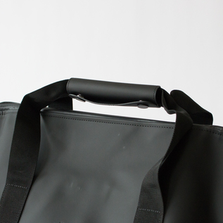 手が痛くならないように考慮された持ち手のカバー(BLACK)