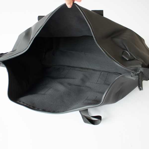 小旅行や出張のお供におすすめなサイズ(BLACK) 小旅行や出張のお供におすすめなサイズ(BLACK)