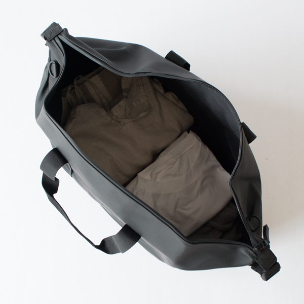 小旅行や出張のお供におすすめなサイズ(BLACK) 小旅行や出張のお供におすすめなサイズ(BLACK)