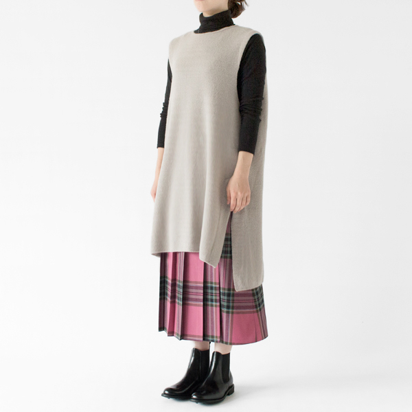 GREIGE、身長162cm