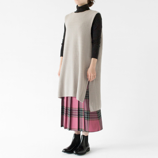GREIGE、身長162cm GREIGE、身長162cm