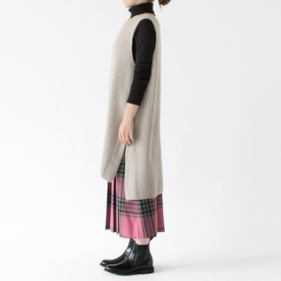 GREIGE、身長162cm GREIGE、身長162cm