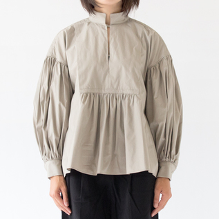 身長:163cm(GREY) 身長:163cm(GREY)