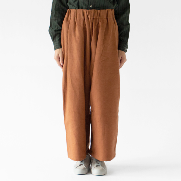 身長：163cm(TAN)