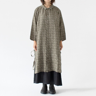 ブラスブラム　ワンピース Vlas Blomme｜Washed Linen Hempワンピース（Off White）｜通販