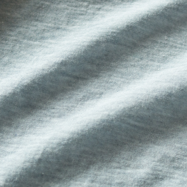 薄めのブルーにグレーやホワイトが混ざったBLUE GRAY 薄めのブルーにグレーやホワイトが混ざったBLUE GRAY