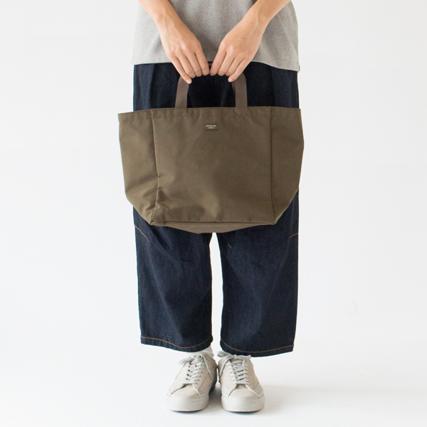 B TOTE S(身長163cm) B TOTE S(身長163cm)