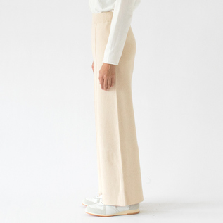 OFFWHITE(Mサイズ、身長162cm)
