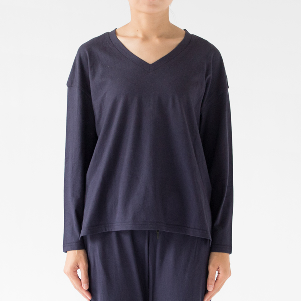 NAVY(Mサイズ、身長162cm)