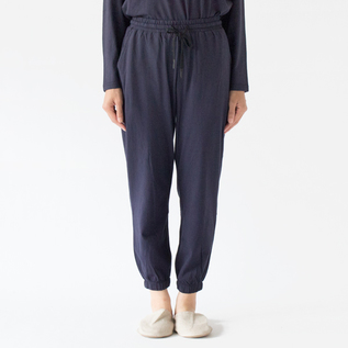 NAVY(Mサイズ、身長162cm)