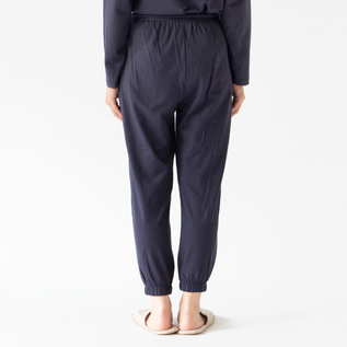 NAVY(Mサイズ、身長162cm)