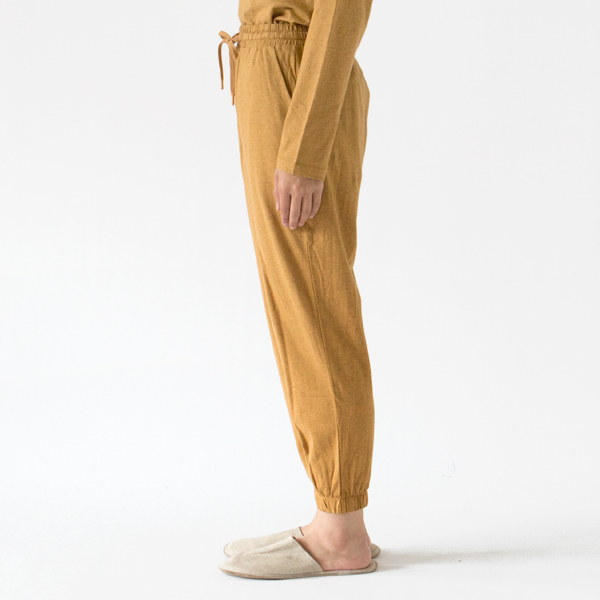 YELLOW(Mサイズ、身長162cm)