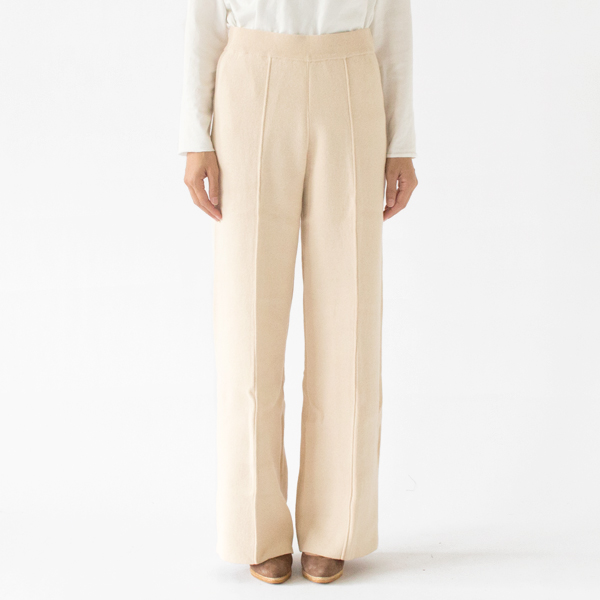 OFFWHITE(Lサイズ、身長162cm)