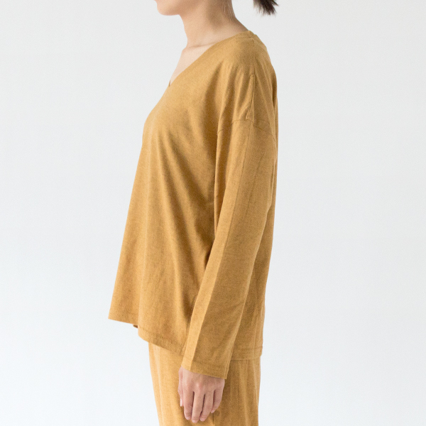 YELLOW(Mサイズ、身長162cm)