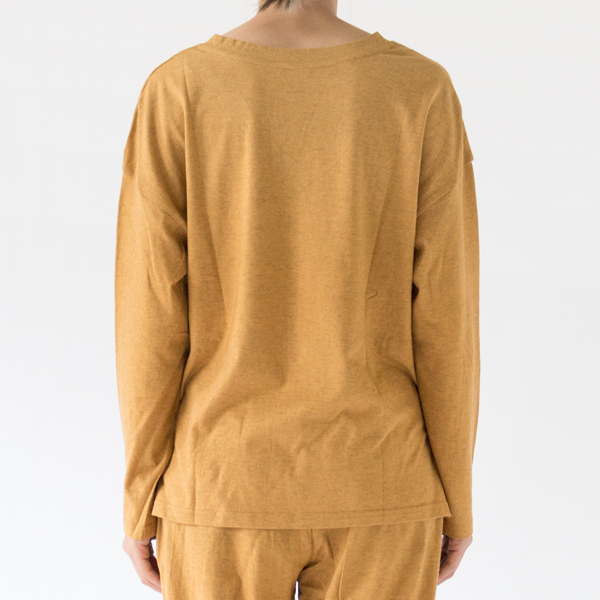 YELLOW(Mサイズ、身長162cm)