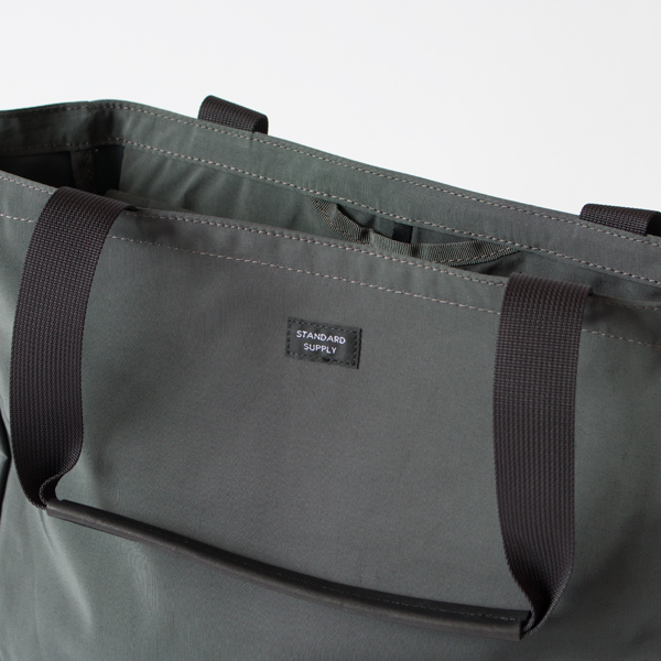 発色の良い通称64クロスと呼ばれる生地を使用(STEEL GREY)
