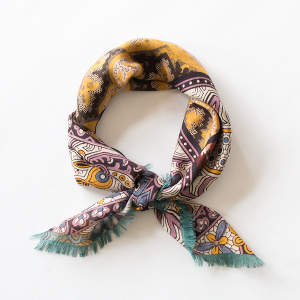 MANTERO リサイクルシルクスカーフ (70×70)(BROWN)