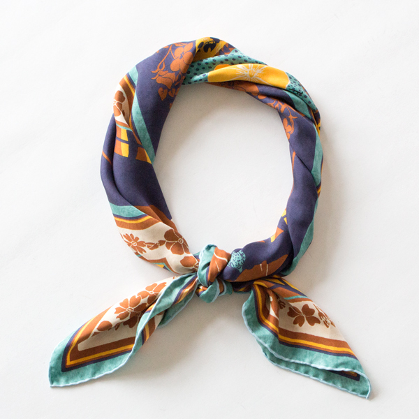 MANTERO シルクツイルスカーフ (90×90)(BLUE)