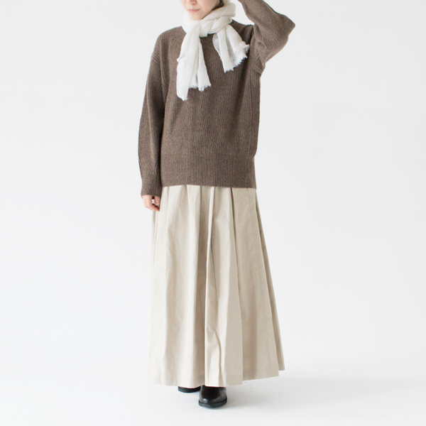 身長：162cm(WHITE)