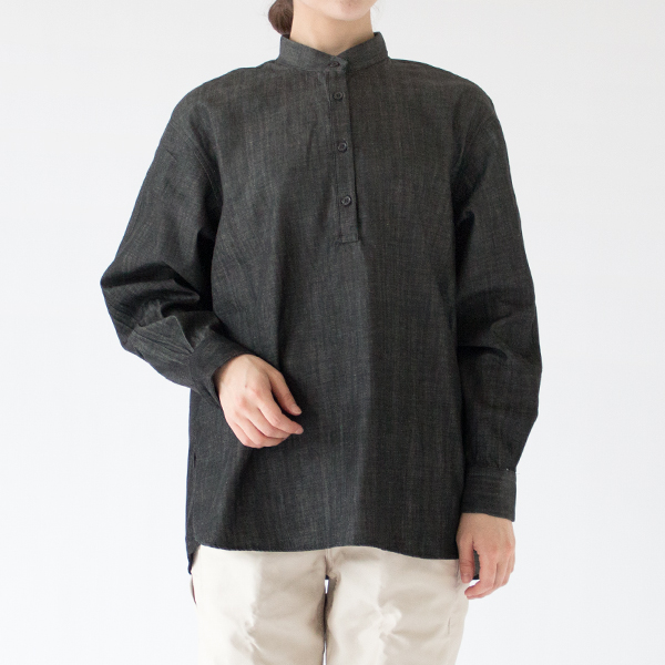 BLACK、身長162cm