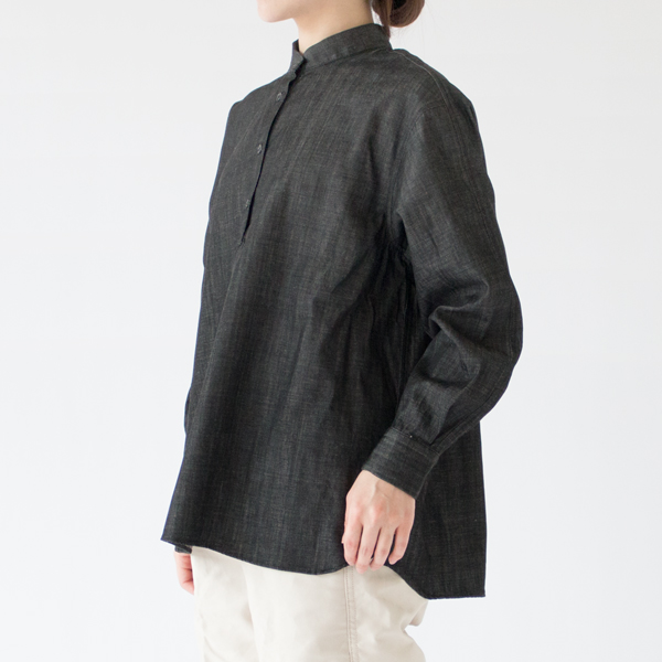 BLACK、身長162cm