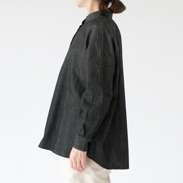 BLACK、身長162cm