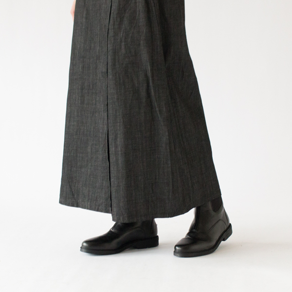 フルレングスで様々なスタイルに合わせやすい一本(BLACK) フルレングスで様々なスタイルに合わせやすい一本(BLACK)