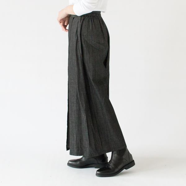 BLACK、身長162cm BLACK、身長162cm