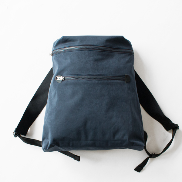 High density nylon 80s フラットリュック（NAVY BLUE）