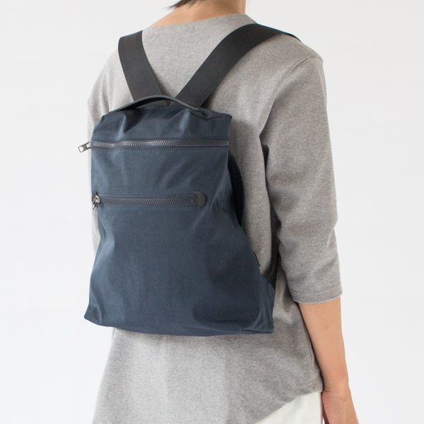 身長162cm（NAVY BLUE）