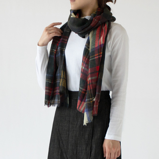 RED・身長162cm RED・身長162cm