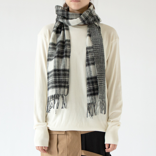 GREY・身長162cm