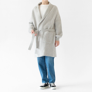 LIGHTGREY・身長162cm LIGHTGREY・身長162cm