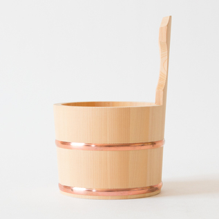 さわら片手汲み桶／山一(やまいち)｜愛着を持ってずっと使いたいモノを