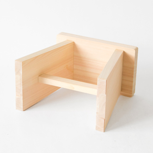 HINOKI BATH CHAIR／YAMAICHI / Shop ZUTTO for the long lasting