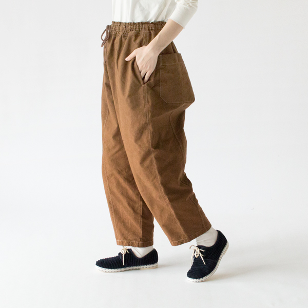 【別注】コーデュロイスニーカー ／NAVY