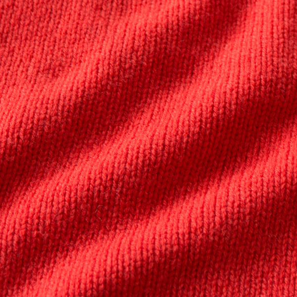 しなやかで軽いラムウール しなやかで軽いラムウール