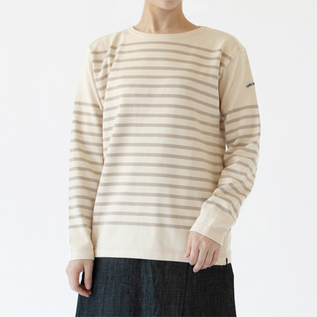 S・身長162cm