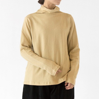 保温性のある「& 12 Linen」を使用したプルオーバー(SMOKY YELLOW、身長162cm) 保温性のある「& 12 Linen」を使用したプルオーバー(SMOKY YELLOW、身長162cm)